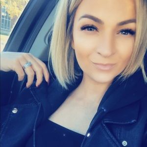 Meet your Posher, Whitley